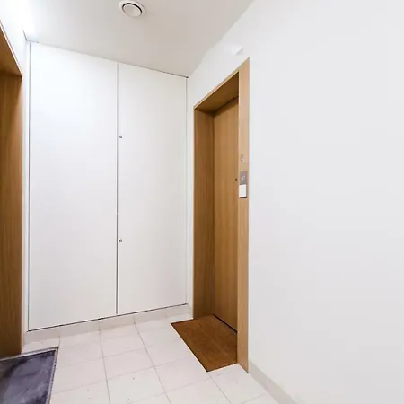 Appartamento Superapart Bobrowiecka 10 - Obok Centrum Olinek